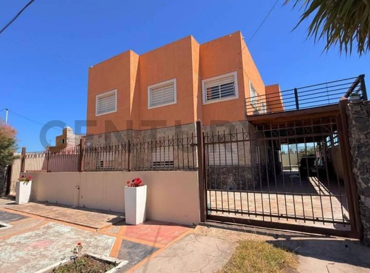 Casa · 240m² · 3 Ambientes