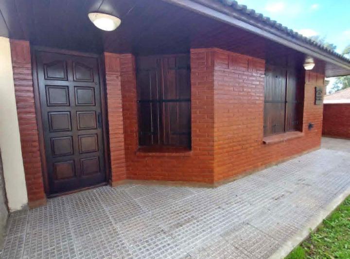 Casa · 125m² · 4 Ambientes · 1 Cochera