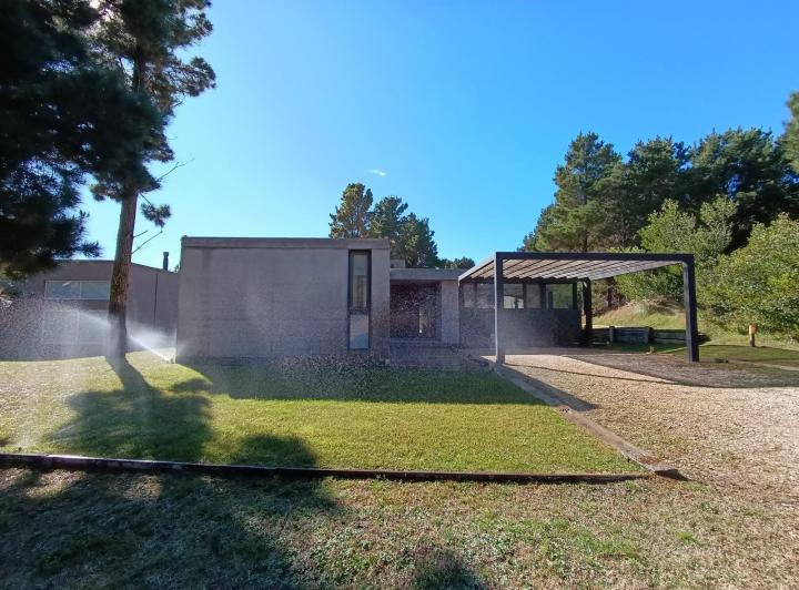 Casa · 200m² · 5 Ambientes · 1 Cochera