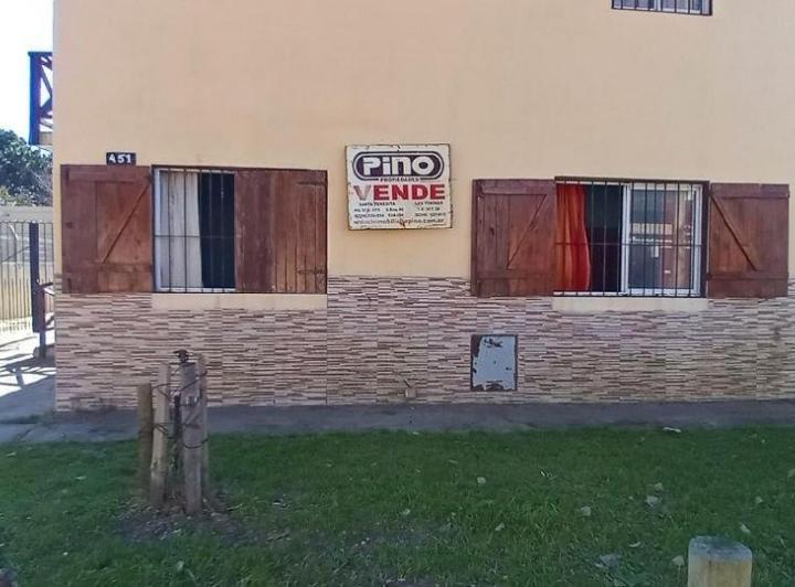 Casa · 40m² · 3 Ambientes · 1 Cochera