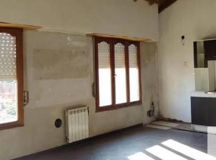 Casa · 259m² · 6 Ambientes · 3 Cocheras