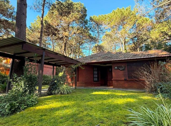 Casa · 100m² · 3 Ambientes · 1 Cochera