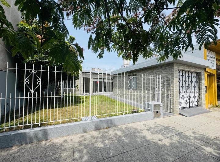 Casa · 105m² · 3 Ambientes · 1 Cochera