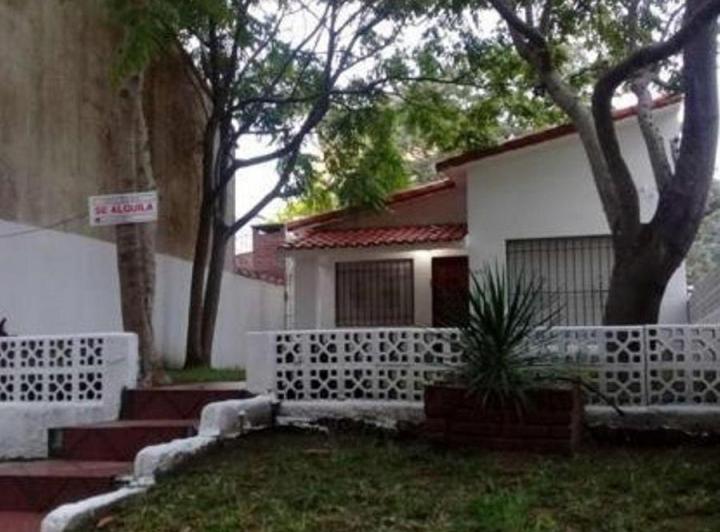 Casa · 60ha · 3 Ambientes · 1 Cochera