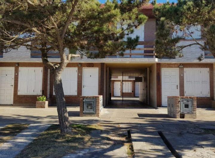 Casa · 85m² · 3 Ambientes · 1 Cochera