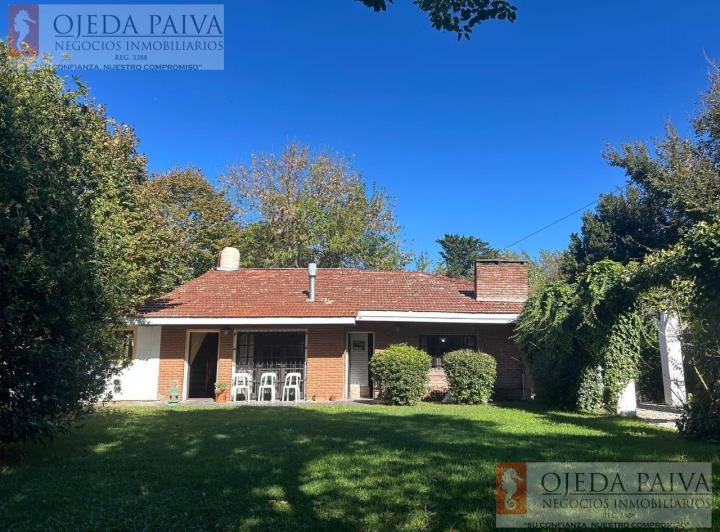 Casa · 205m² · 5 Ambientes · 1 Cochera