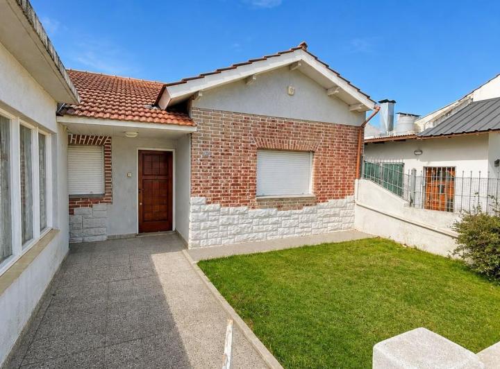 Casa · 120m² · 3 Ambientes · 1 Cochera
