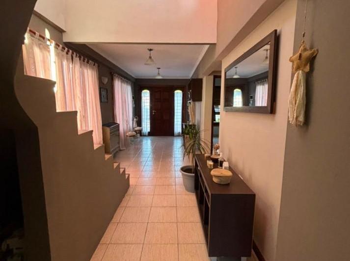Casa · 165m² · 5 Ambientes