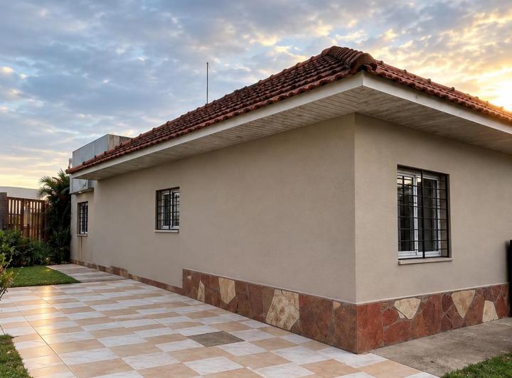 Casa · 117m² · 3 Ambientes · 2 Cocheras