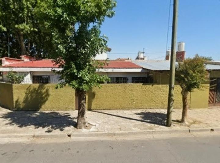 Casa · 100m² · 2 Dormitorios · 2 Cocheras