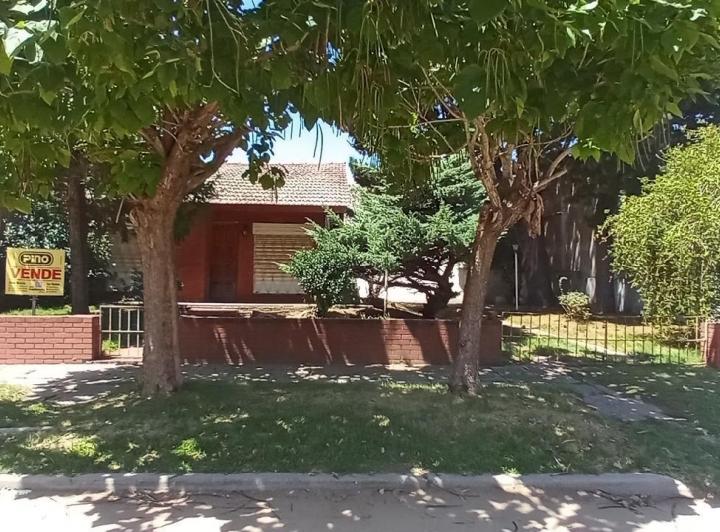 Casa · 80m² · 3 Ambientes · 1 Cochera