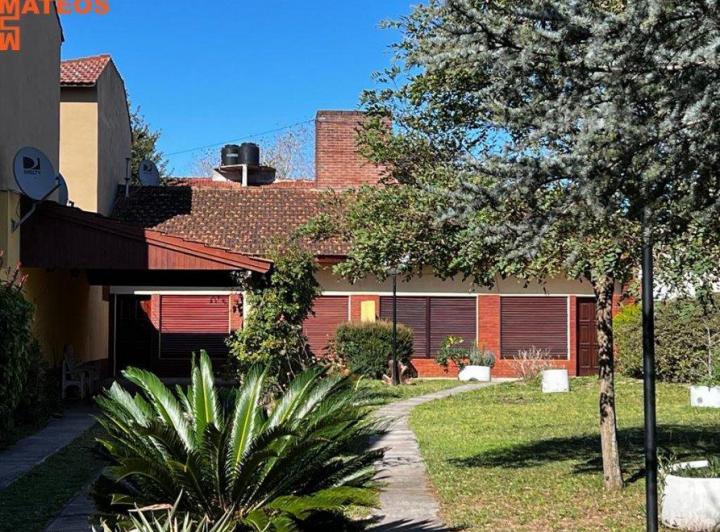 Casa · 90m² · 3 Ambientes · 1 Cochera