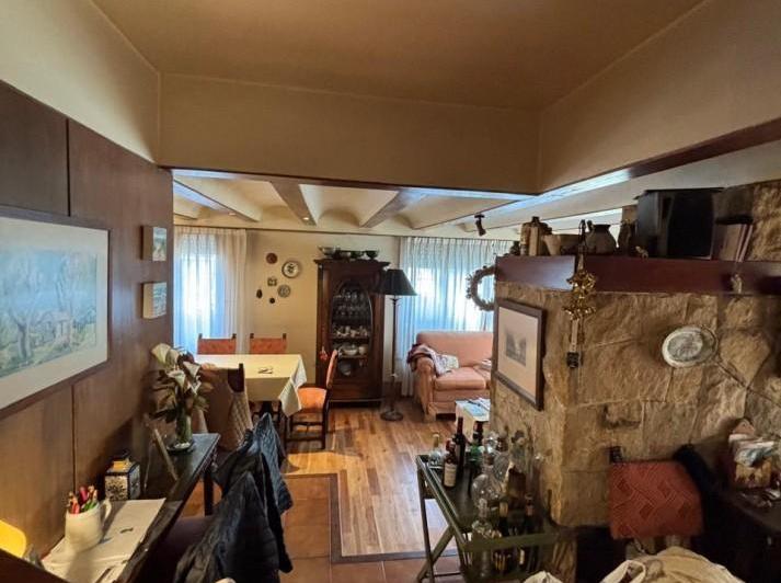 Casa · 1m² · 5 Ambientes