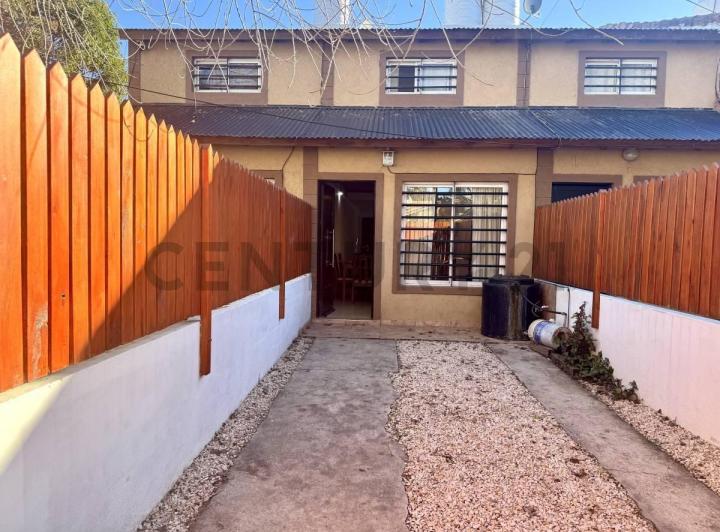 Casa · 46m² · 3 Ambientes · 1 Cochera