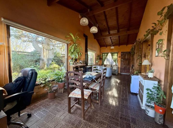 Casa · 99m² · 2 Ambientes · 2 Cocheras