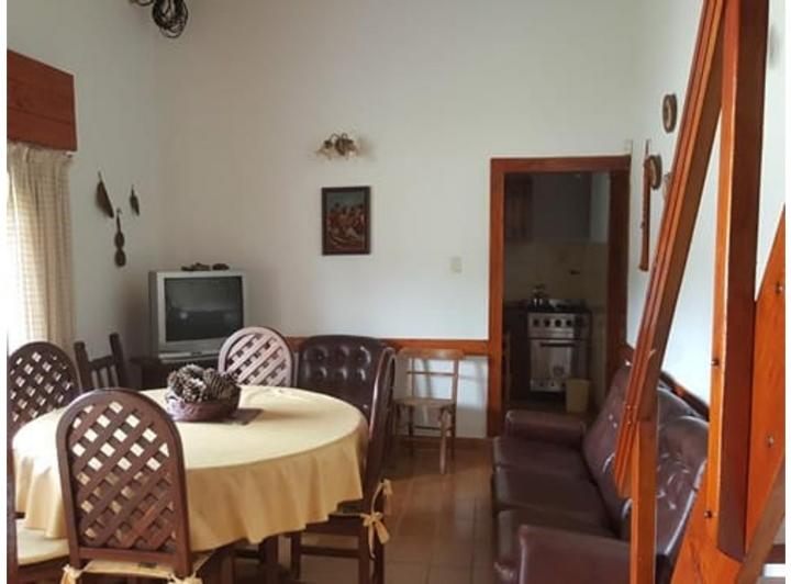 Casa · 65m² · 4 Ambientes · 1 Cochera