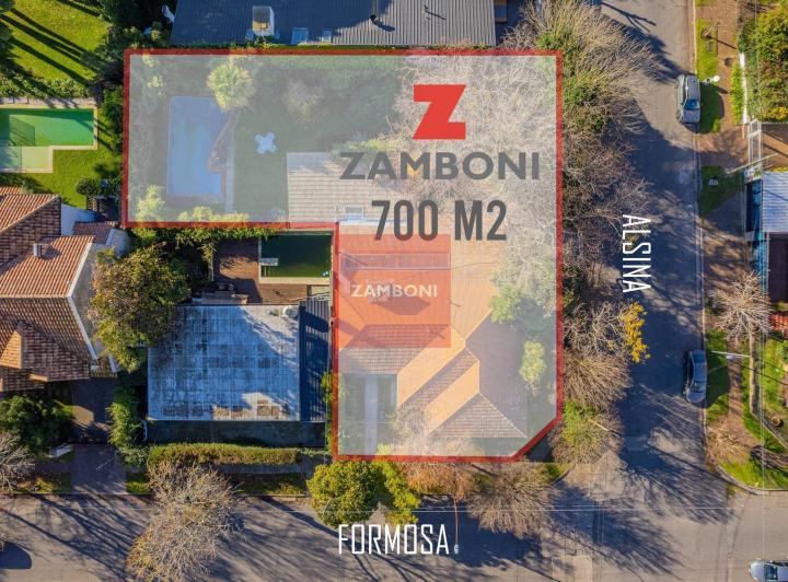 Casa · 700m²