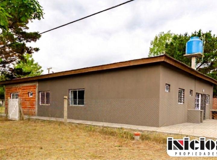 Casa · 1m² · 3 Ambientes