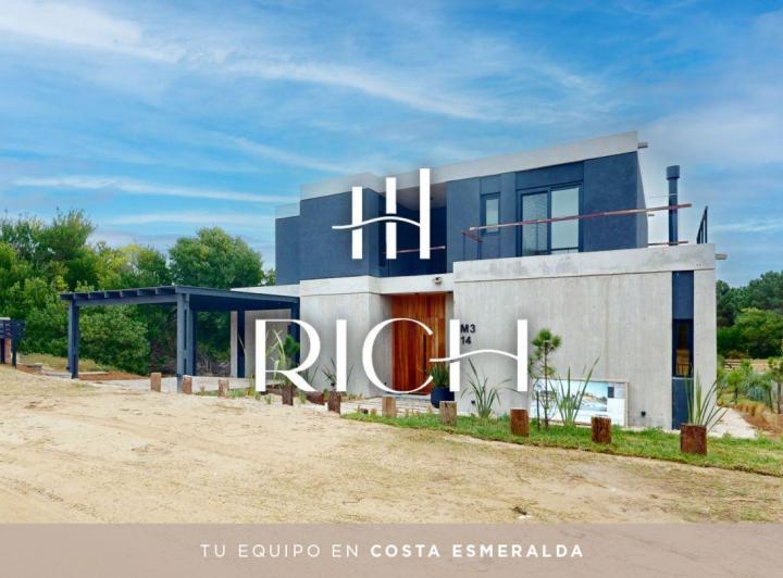 Casa · 316m² · 6 Ambientes