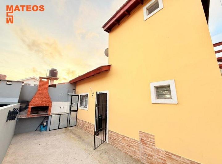 Casa · 35m² · 3 Ambientes · 1 Cochera