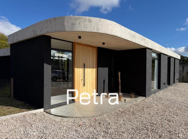 Casa · 195m² · 5 Ambientes · 1 Cochera