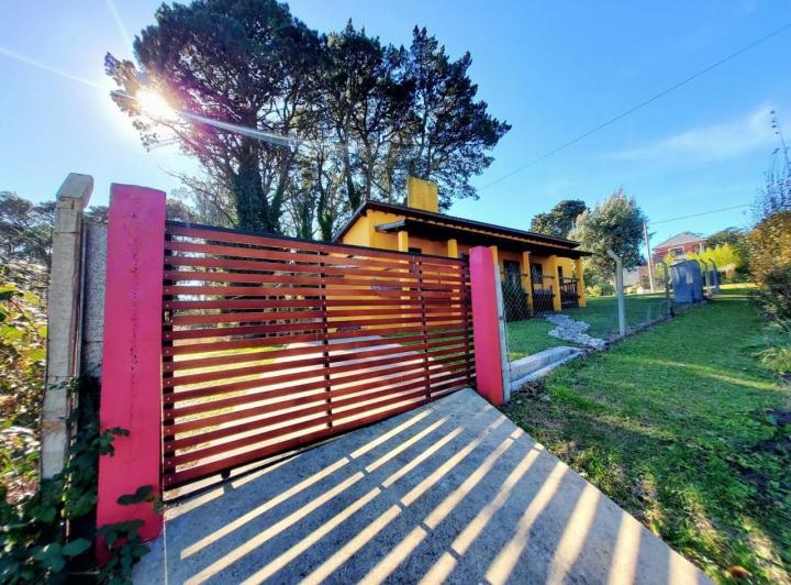 Casa · 82m² · 2 Ambientes · 1 Cochera