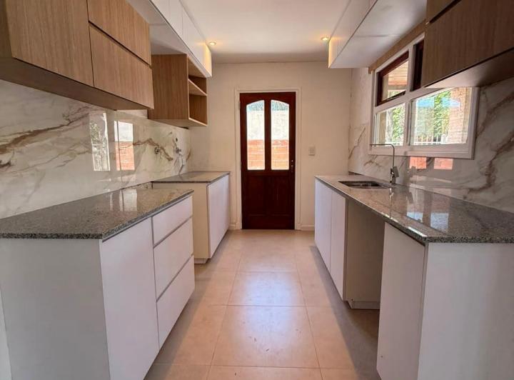 Casa · 70m² · 2 Dormitorios
