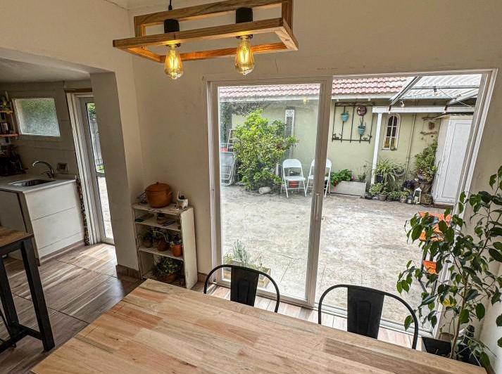 Casa · 130m² · 3 Ambientes · 1 Cochera