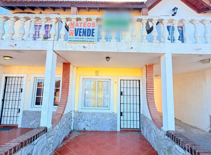 Casa · 45m² · 5 Ambientes · 1 Cochera