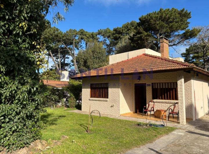 Casa · 89m² · 5 Ambientes · 1 Cochera