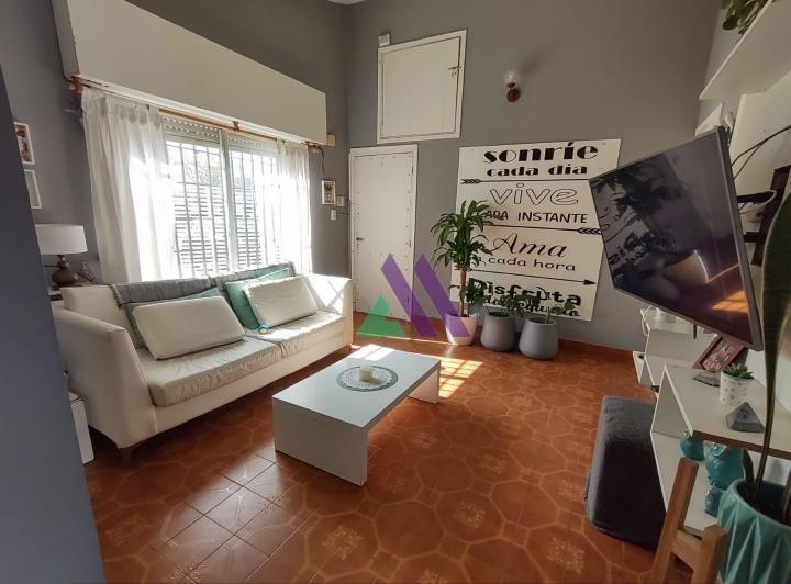 Casa · 95m² · 4 Ambientes · 1 Cochera