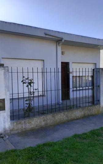 Casa · 160m² · 3 Ambientes · 3 Cocheras