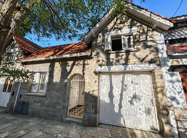 Casa · 80m² · 4 Ambientes · 1 Cochera