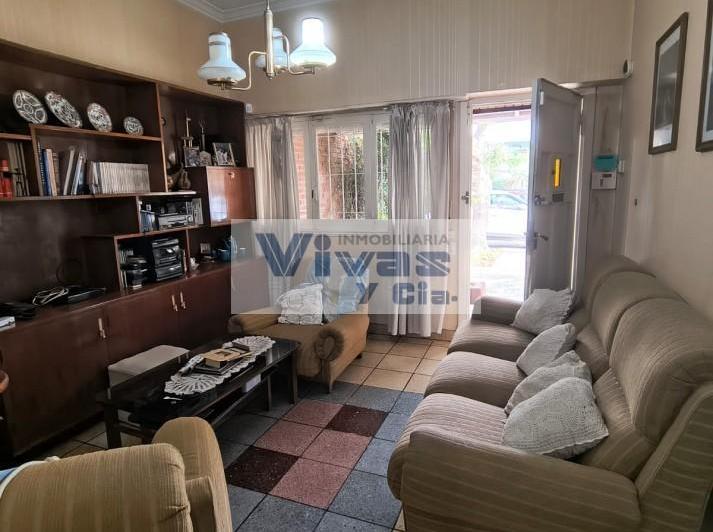 Casa · 123m² · 3 Ambientes · 2 Cocheras
