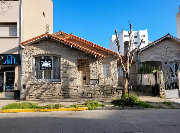 Casa · 92m² · 3 Dormitorios · 1 Cochera