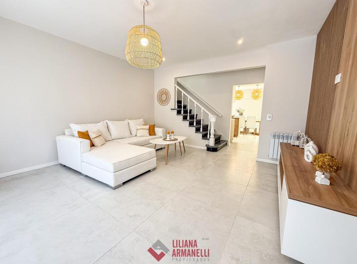 Casa · 200m² · 3 Dormitorios