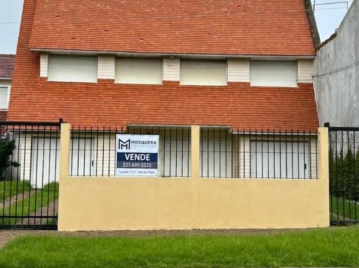 Casa · 256m² · 5 Ambientes