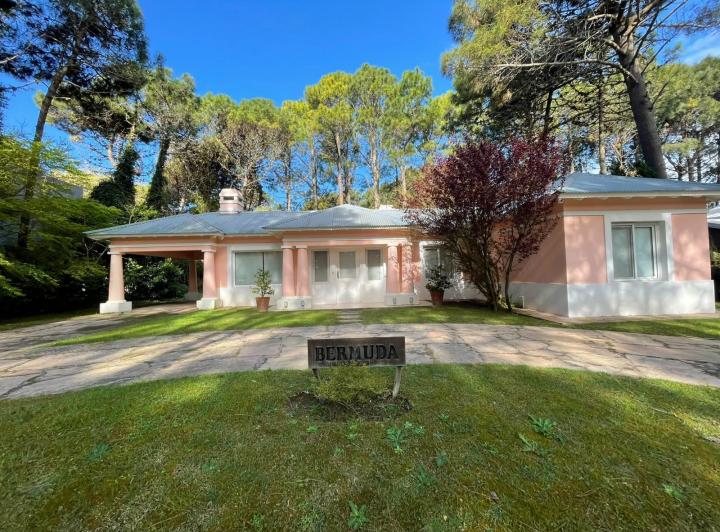 Casa · 154m² · 4 Ambientes · 1 Cochera
