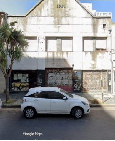 Casa · 250m² · 2 Dormitorios
