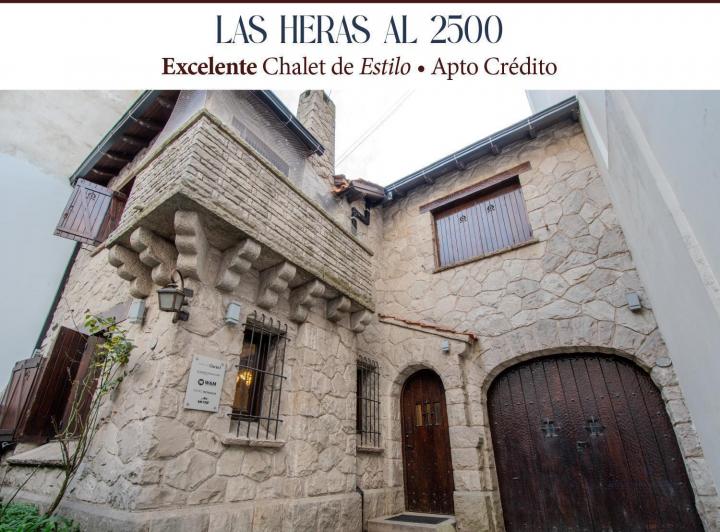 Casa · 270m² · 5 Ambientes · 1 Cochera