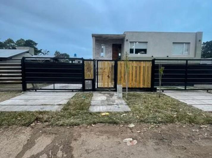 Casa · 280m² · 6 Ambientes