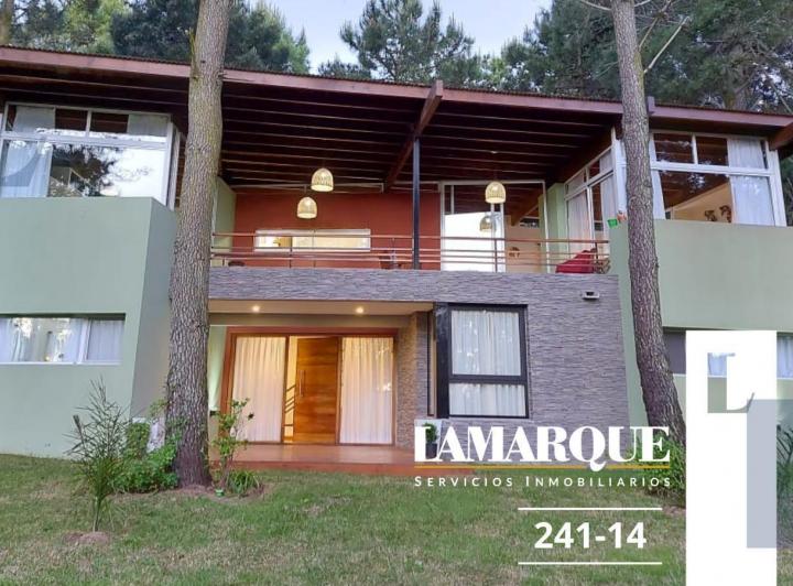 Casa · 156ha · 4 Ambientes
