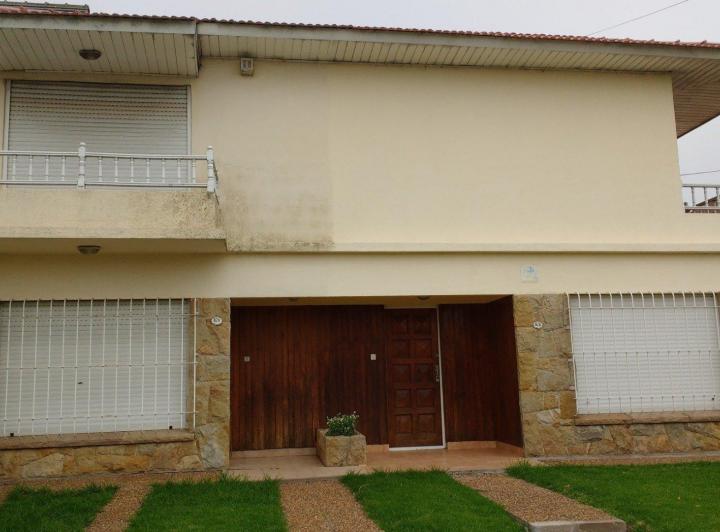 Casa · 150m² · 2 Dormitorios