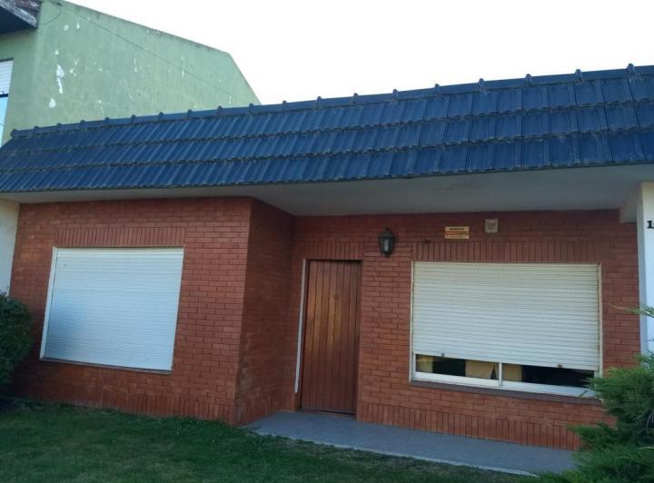 Casa · 95m² · 2 Dormitorios · 1 Cochera
