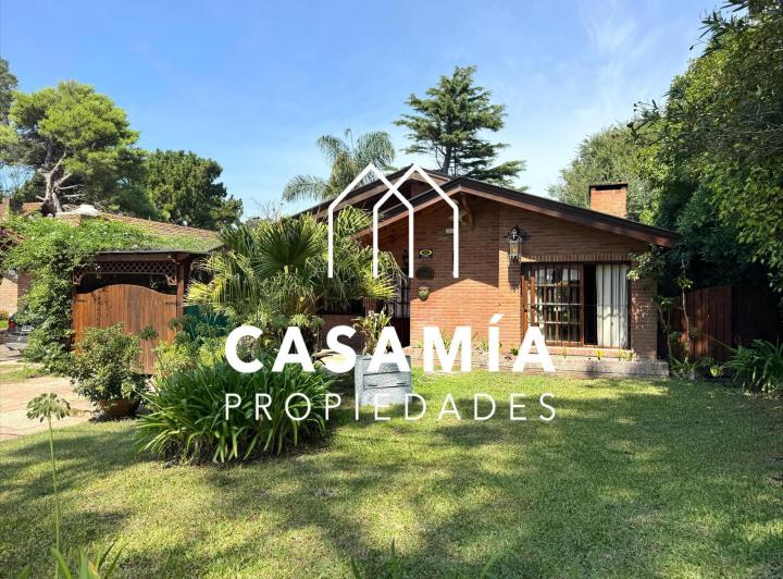 Casa · 140m² · 4 Ambientes · 1 Cochera