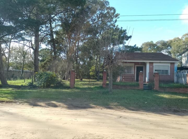 Casa · 55m² · 3 Ambientes · 1 Cochera