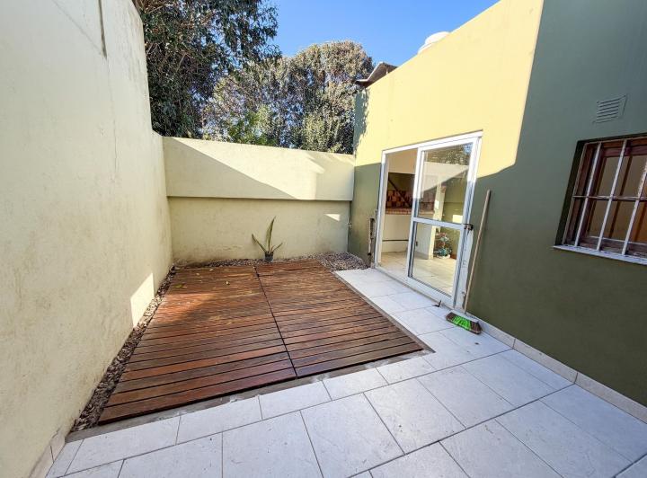 Casa · 117m² · 4 Ambientes · 1 Cochera