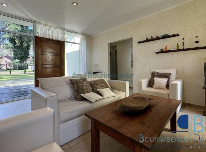 Casa · 107m² · 4 Ambientes · 1 Cochera