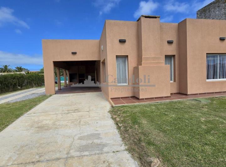 Casa · 116m² · 3 Ambientes · 3 Cocheras