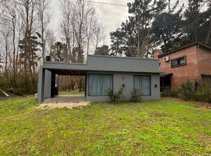 Casa · 80m² · 3 Ambientes · 1 Cochera